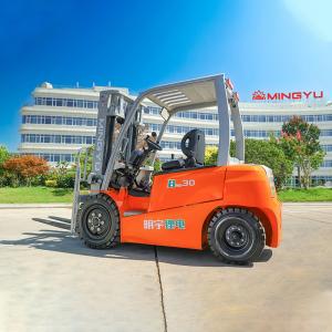 What Shouldn't Do When Driving a Forklift: The Most Common Driving Mistakes